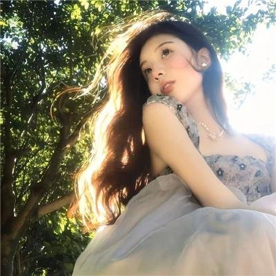 我曾是罗丽娜·波比特